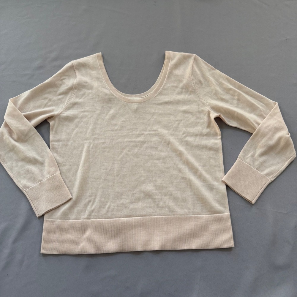 Banana Republic 100% Merino Wool Scoop Neck Sweater Women's Medium Balletcore